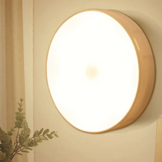 Luz LED de Noche con Sensor de Movimiento Inteligente - Iluminación Eficiente y Segura para Tu Hogar